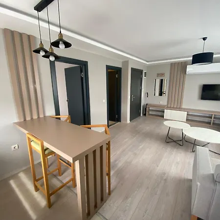 Apartment Via *